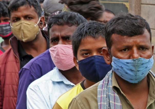 Mumbai Covid - दिल्ली और मुंबई में तेजी से गिरती कोविड संक्रमणों की संख्या