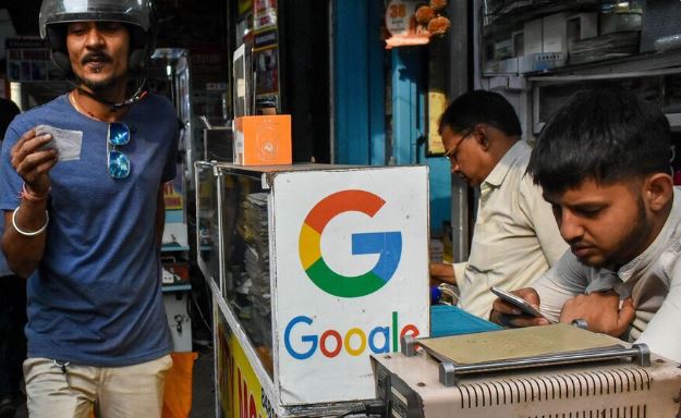 भारत की रोजमर्रा की जिंदगी में जगह बना रही AI, बदलाव दिखने में भले ही छोटा हो
